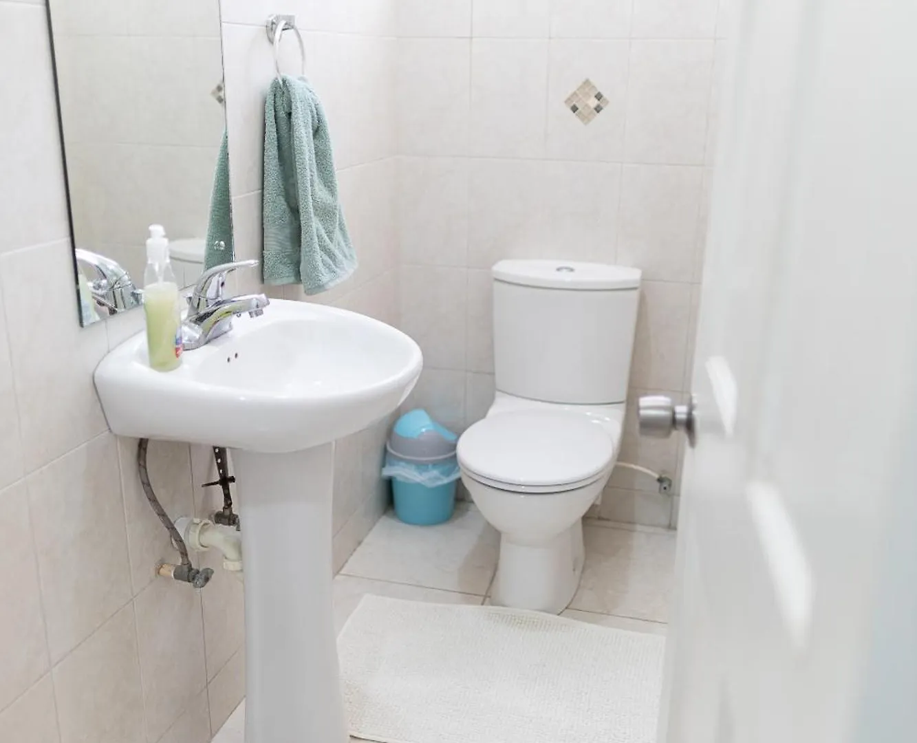 Апартаменты Seashades 2Br 1 Full And 1 Half Bathrooms Condo With Pool Close To Beach Sleeps 4 Крайст-Черч Барбадос