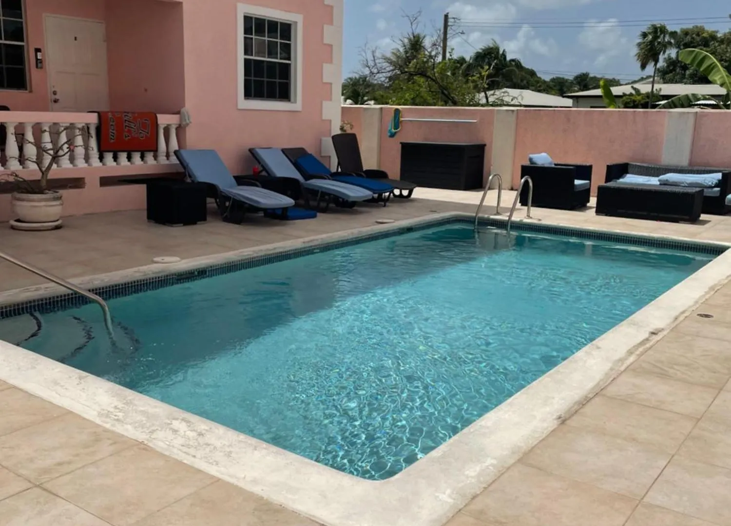 Seashades 2Br 1 Full And 1 Half Bathrooms Condo With Pool Close To Beach Sleeps 4 Крайст-Черч 0*,